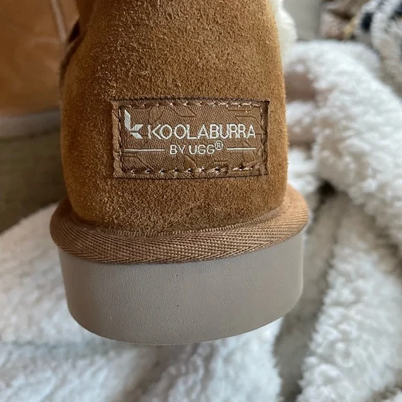 Koolaburra boots size 11, brand new never worn! - Picture 4 of 6